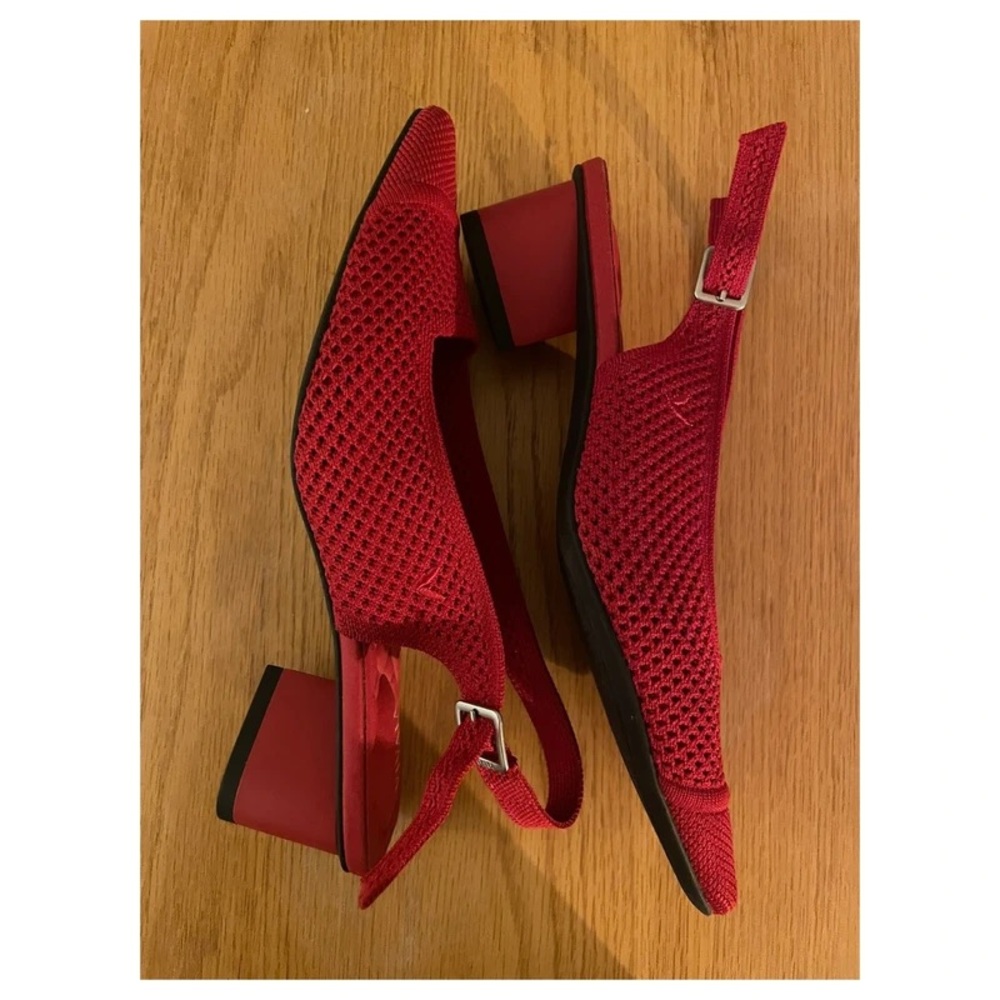 Chic Red Block Heel Sandals